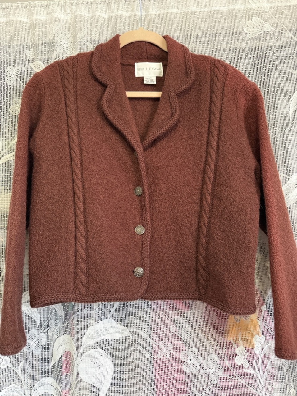 Vintage Bellessa Cropped blazer